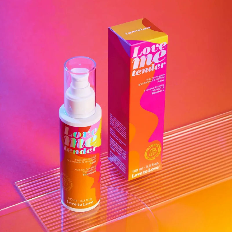 LOVE ME TENDER - MASSAGE OIL - STRAWBERRY 100ML / 3.3FL.OZ. – Image 2