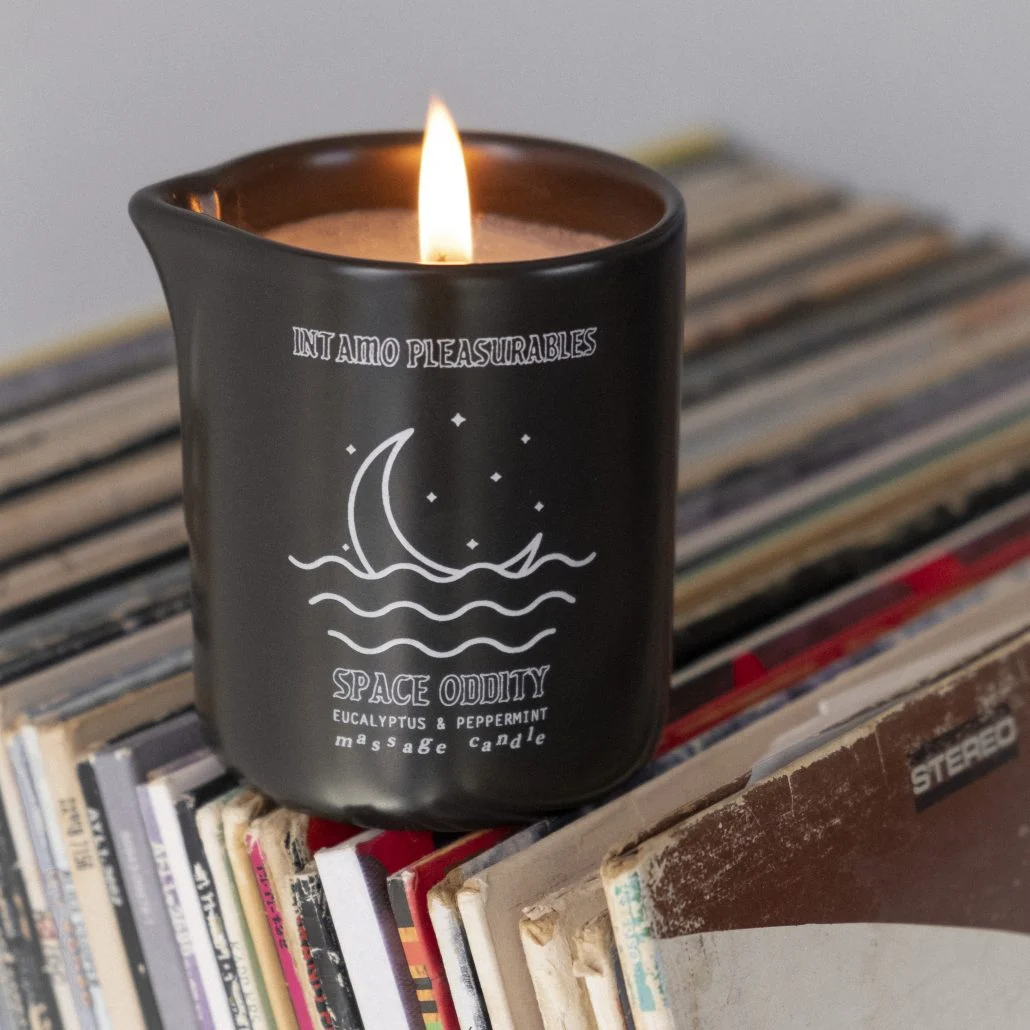 Space Oddity Massage Candle - Eucalyptus Peppermint – Image 2